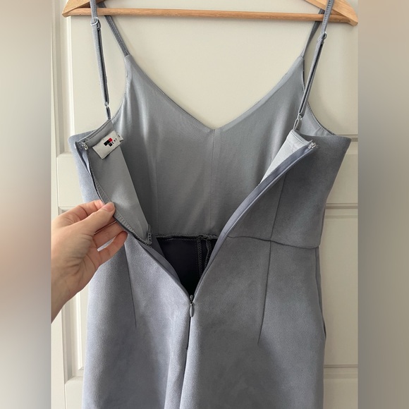 Stylish Gray Sleeveless Romper - Picture 8 of 9